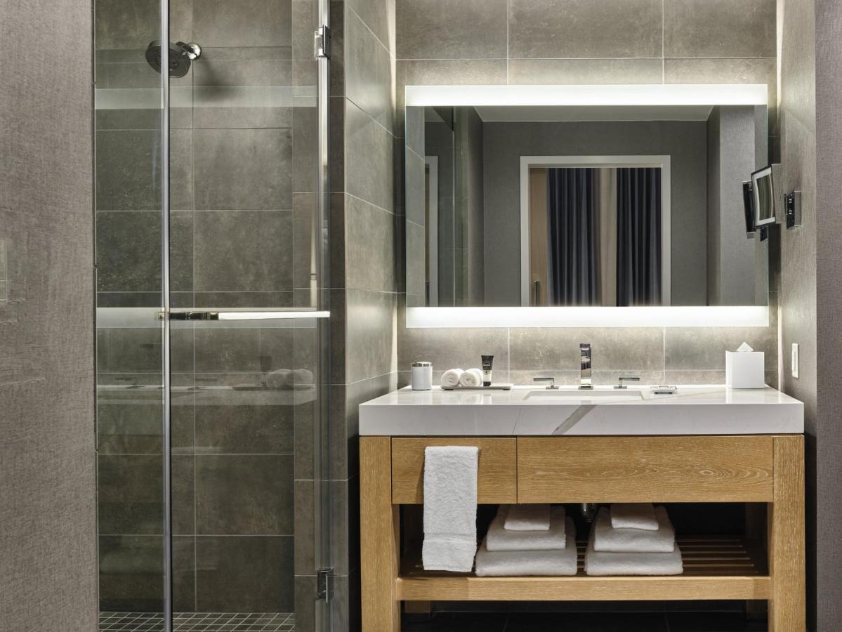 Live! By Loews - Arlington, Tx Hotell Exteriör bild